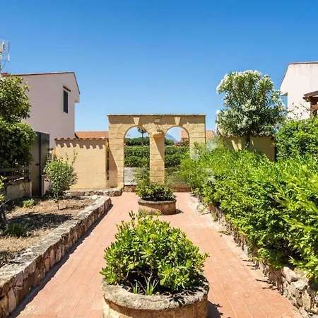 Holiday home Clizia